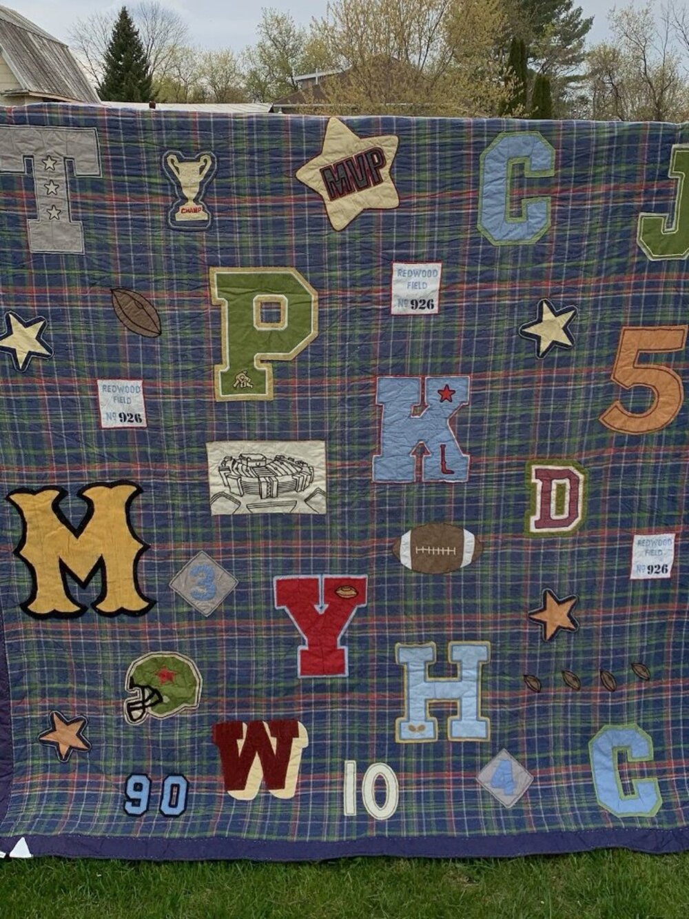 Pottery Barn Kids full queen plaid Football Quilt & Pillow shams EUC